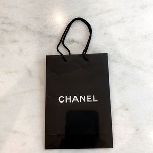 Small chanel shopping bag